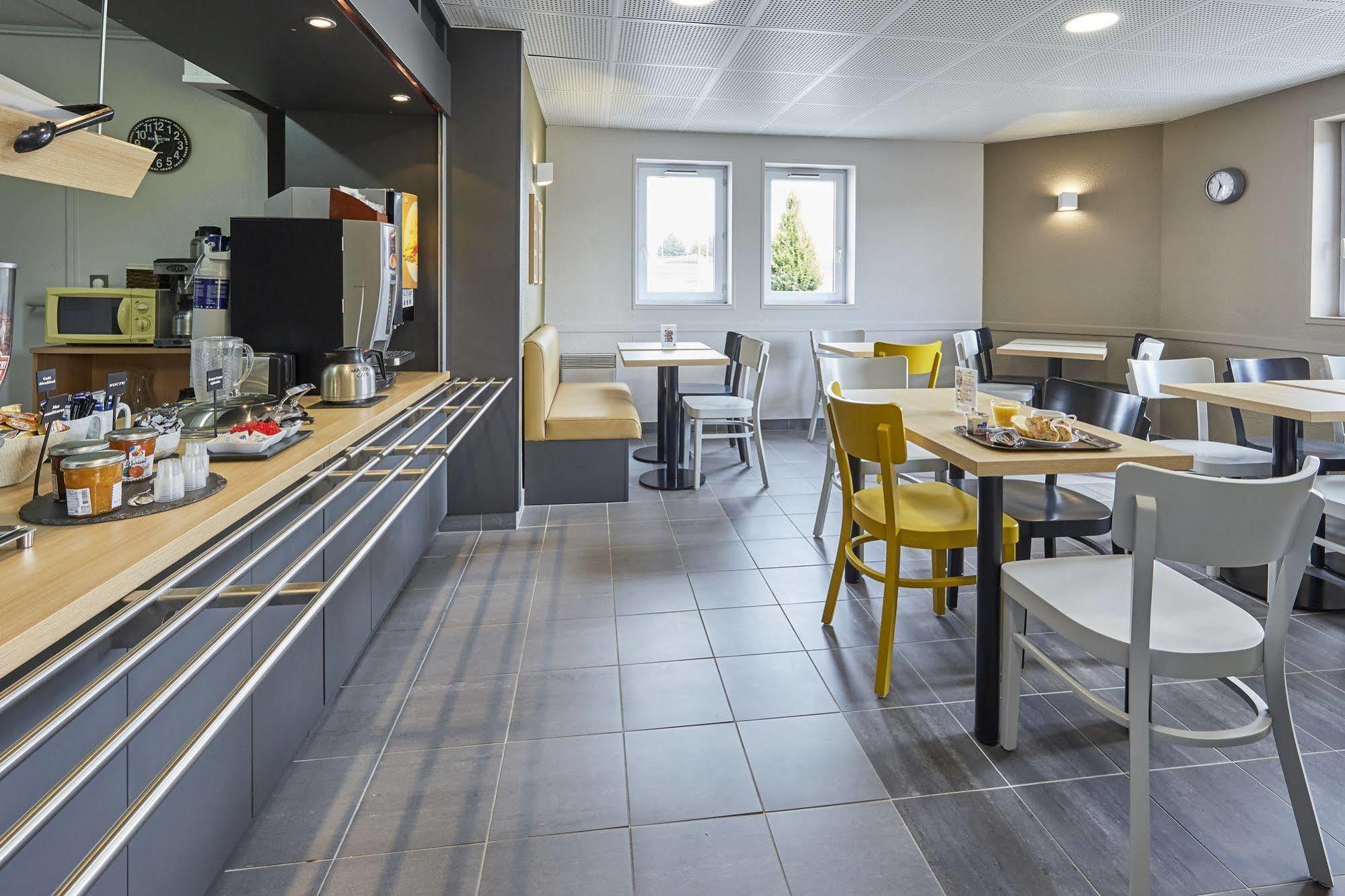 B&B Hotel Dijon Nord Zenith Exteriör bild